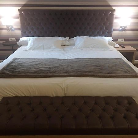 U-Hotel Spa Ciudad De Astorga Luaran gambar