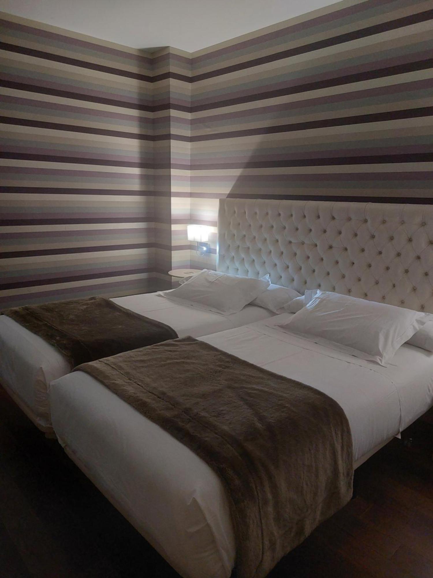U-Hotel Spa Ciudad De Astorga Luaran gambar
