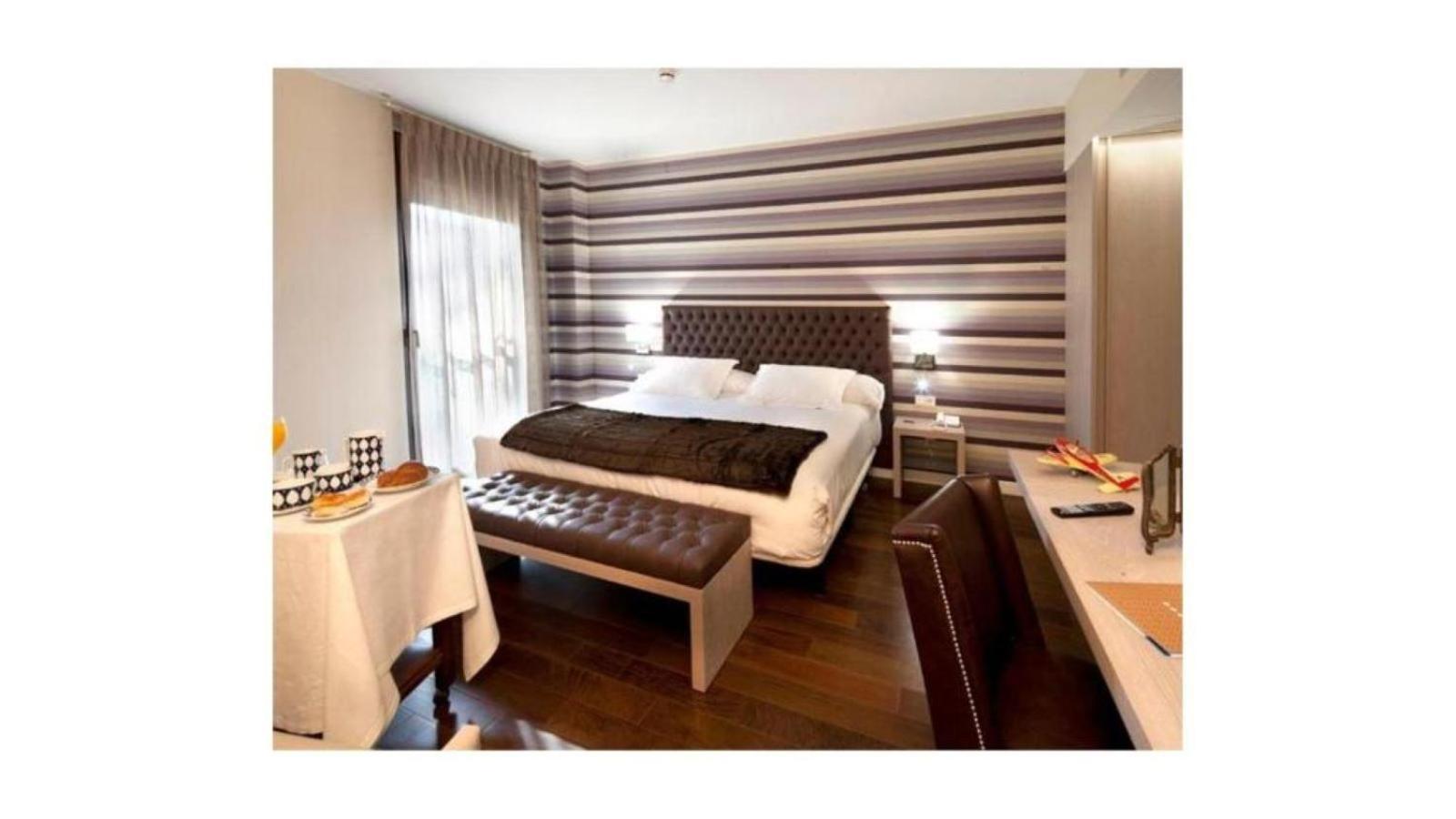 U-Hotel Spa Ciudad De Astorga Luaran gambar